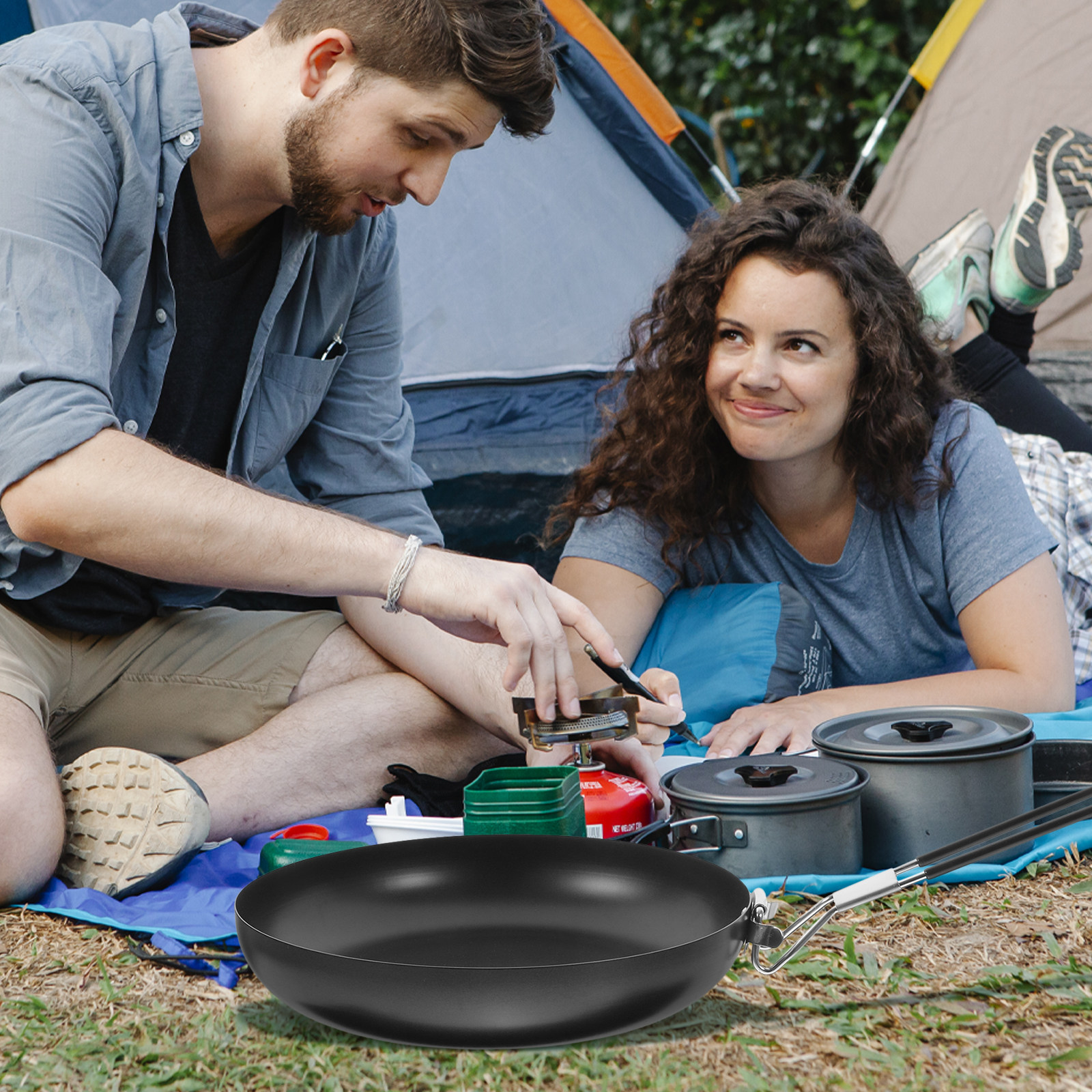 Camping Hiking Cooking - Portable Folding Iron Camping Frying Pan