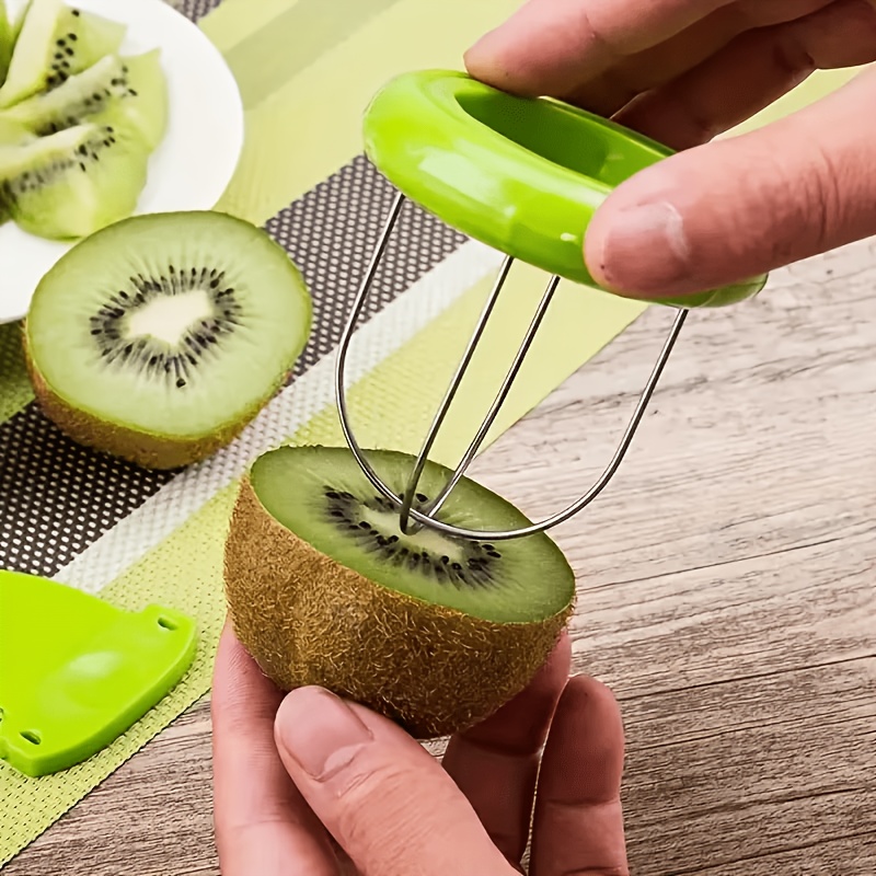 Two creative kiwi peelers with - Camping Cooking Multi Tool recensione e prezzo