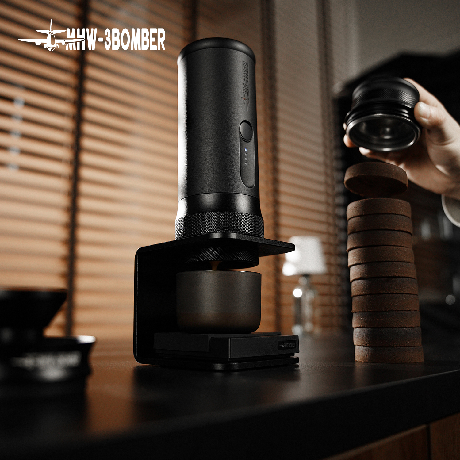 MHW-3BOMBER X-press58 Espresso - Pocket Coffee Maker recensione e prezzo