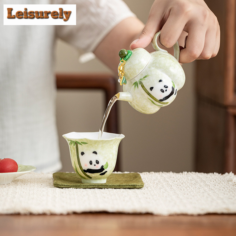Hand-painted Panda Travel Tea  - Camping Cooking Utilities recensione e prezzo