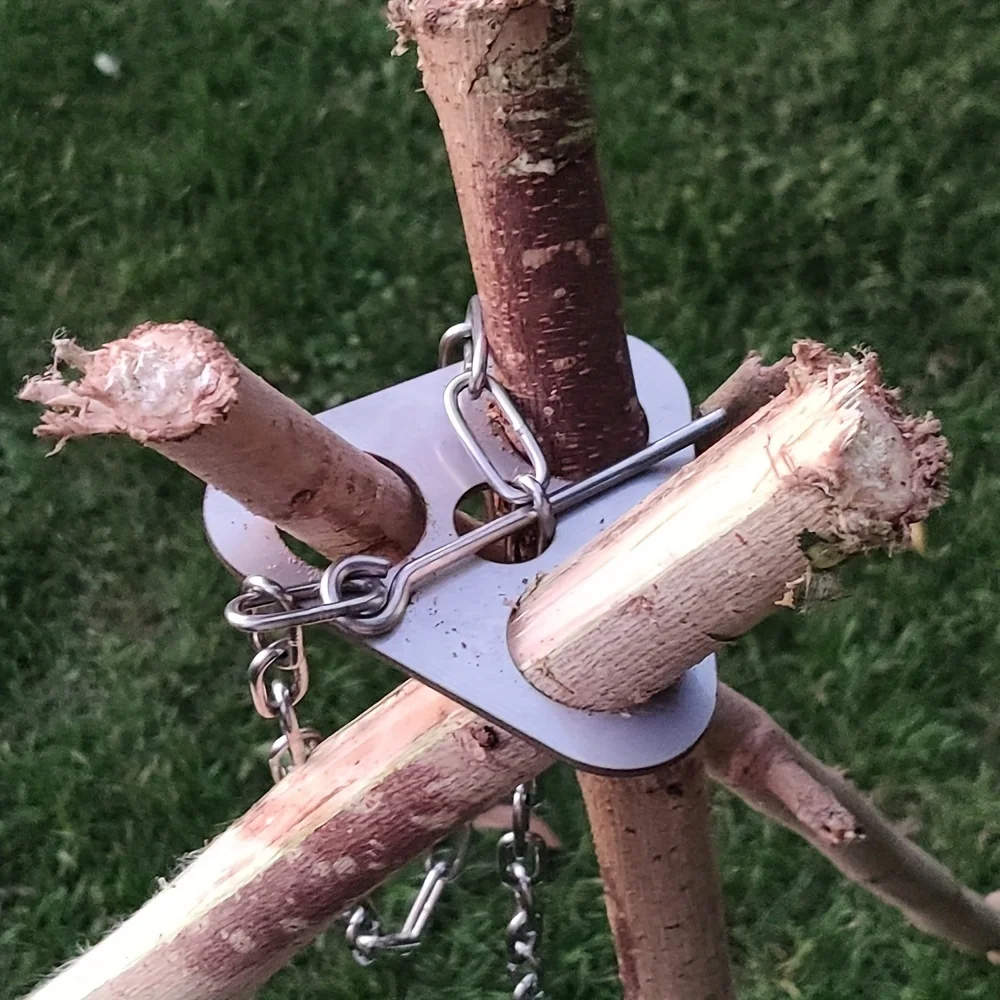 Outdoor BBQ Tripod Portable De - Camping Cooking Utilities recensione e prezzo